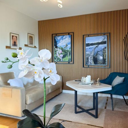Apartment Wohlfuehlplatzl - Urgemuetlich & Ruhig Vogtareuth 外观 照片