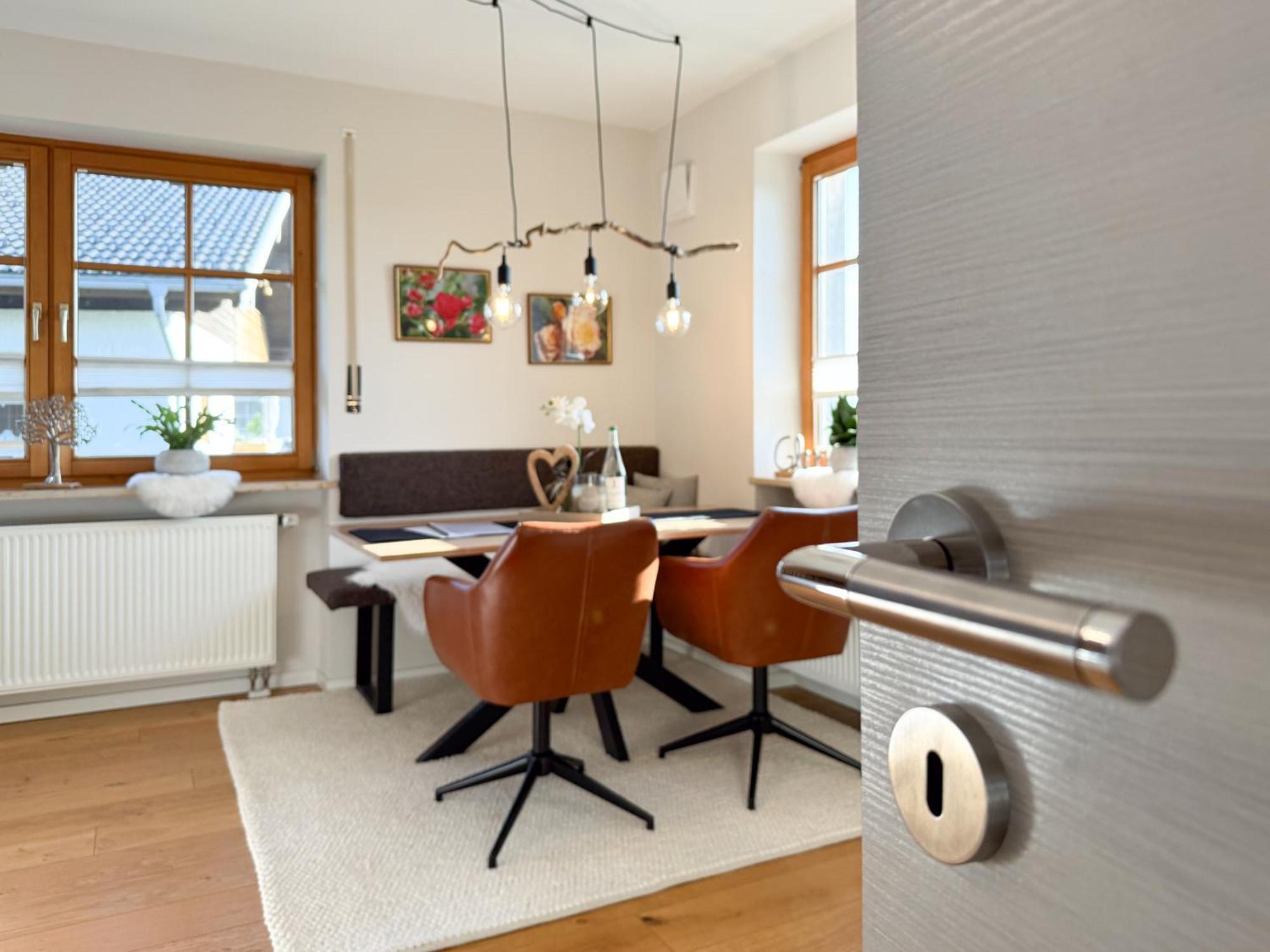 Apartment Wohlfuehlplatzl - Urgemuetlich & Ruhig Vogtareuth 外观 照片