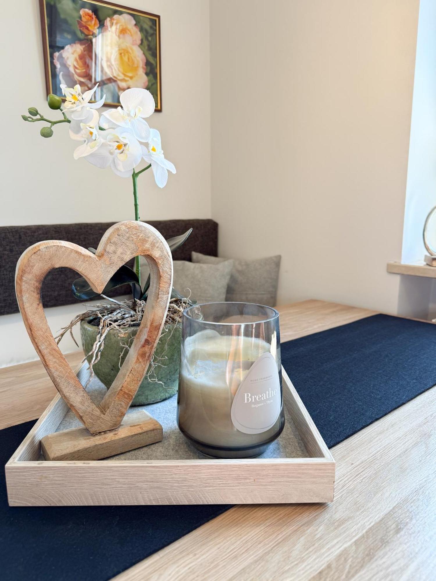 Apartment Wohlfuehlplatzl - Urgemuetlich & Ruhig Vogtareuth 外观 照片