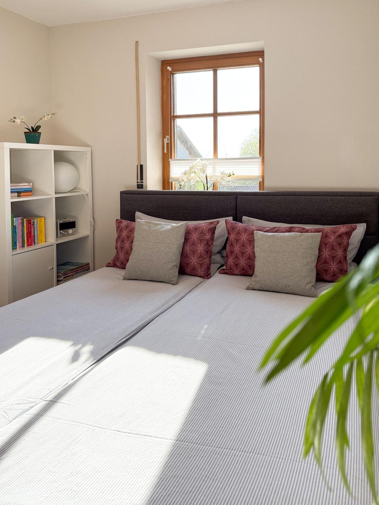 Apartment Wohlfuehlplatzl - Urgemuetlich & Ruhig Vogtareuth 外观 照片